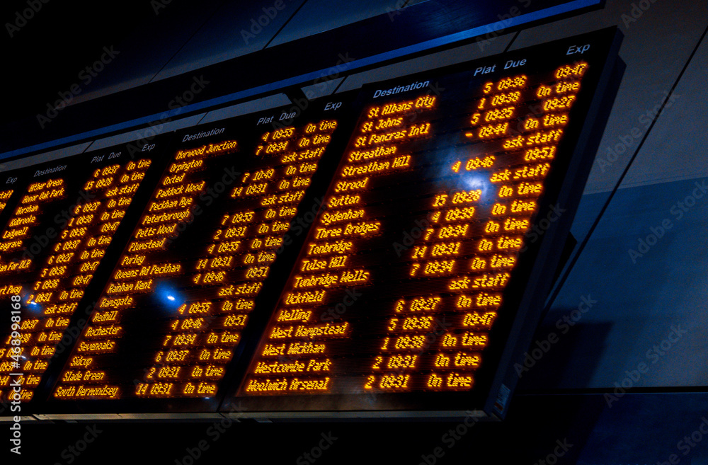 Fototapeta premium Station Time Board