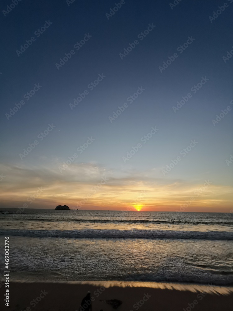 Un atardecer en el mar... Un atardecer en el mar...