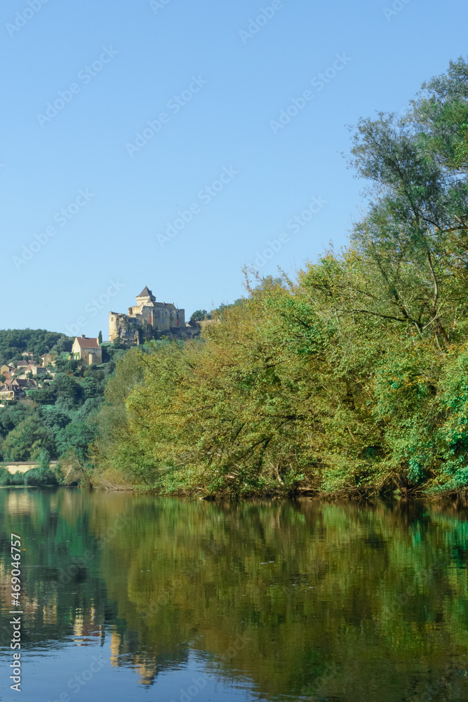 Views of the Castelnaud castle in the Dordogne valley from Vèzac. France
