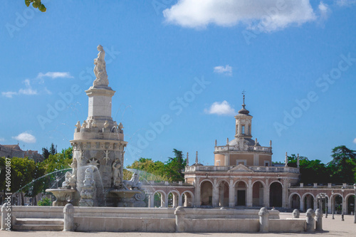 fountain in the gardens of the royal palace of aranjuez, madrid, spain, europe