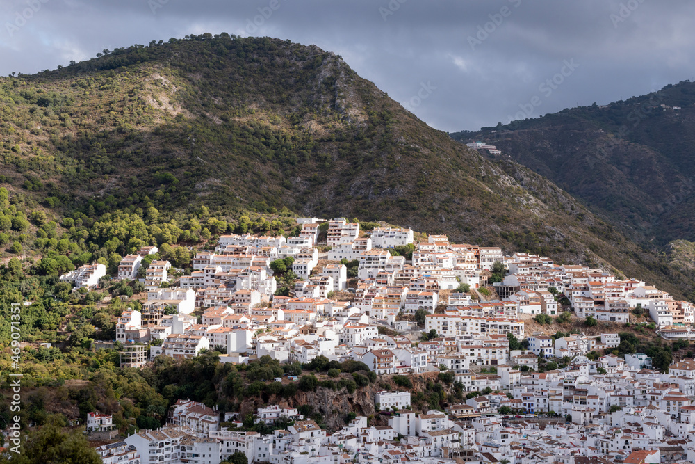 Ojén pueblos blancos de Málaga Andalucía España 