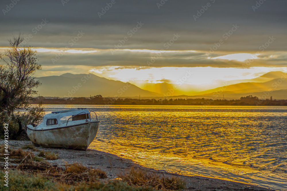 bateau échoué bateau échoué