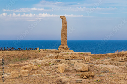Capo Colonna, Temple of Hera Lacinia near Crotone, Calabria, Italy