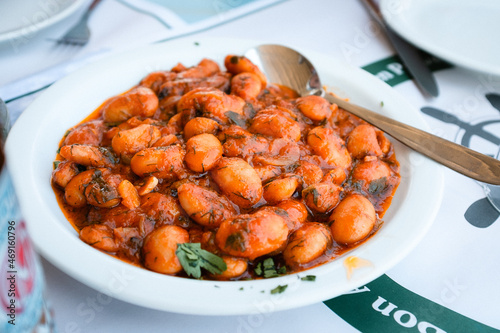 Gigantes, Riesenbohnen in Tomatensauce