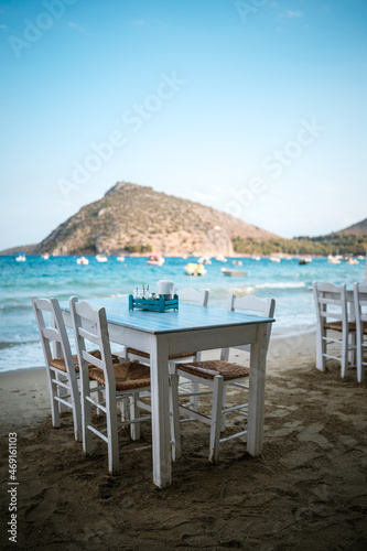 Taverne Tisch am Meer