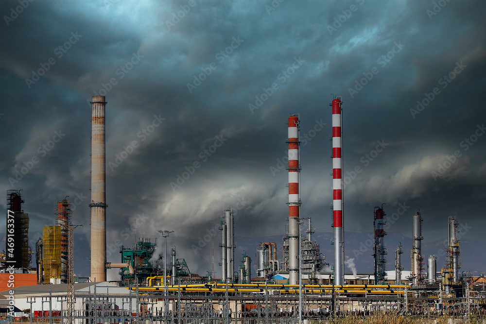 Obraz premium Industrial smoke from chimney