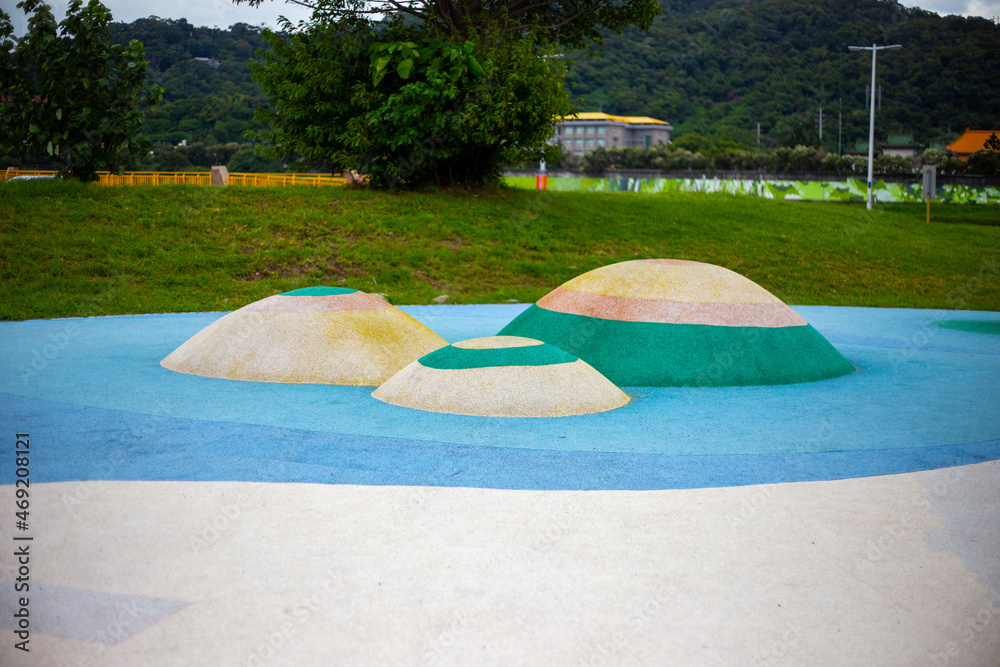 Obraz premium 公園の遊具（大家河濱公園）