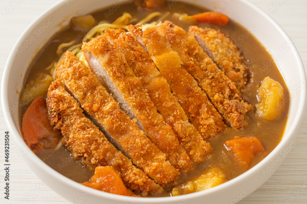curry ramen noodles with tonkatsu fried pork cutlet curry ramen noodles with tonkatsu fried pork cutlet
