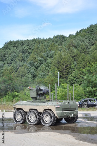 Foto UNMANNED GROUND VEHICLE