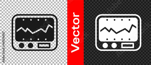 Black Electrical measuring instrument icon isolated on transparent background. Analog devices. Measuring device laboratory research. Vector