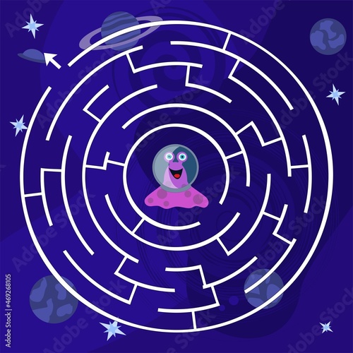 Maze game for kids. Cute space monster