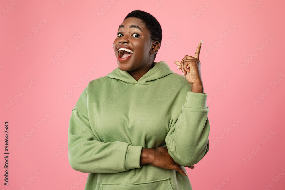 African Lady Pointing Finger Up Having Idea Over Pink Background African Lady Pointing Finger Up Having Idea Over Pink Background