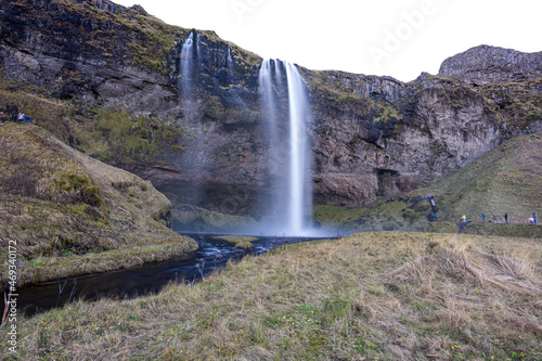 Island  Wasserfall  Skogafoss  flie  end  Winter