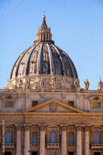 Columns, scultpures and dome of the Piazza San Pietro (Saint Peter Square) at the Vatican City.