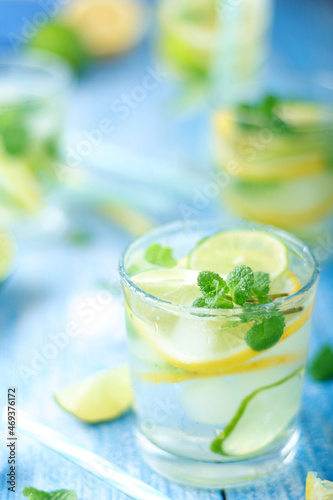 Glasses with lemon and lime lemonade