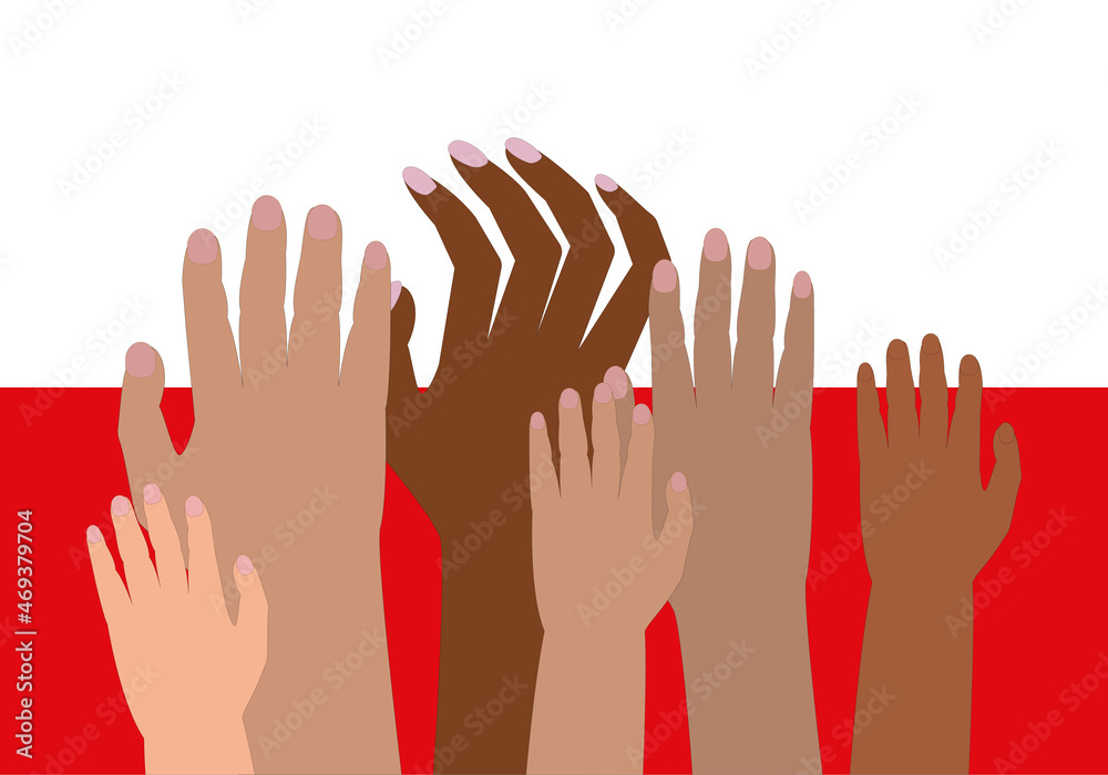 Obraz premium Grupo de personas pidiendo ayuda con las manos a Polonia. Refugiados pidiendo ayuda a Polonia.. Manos sobre la bandera de Polonia. Crisis humanitarias