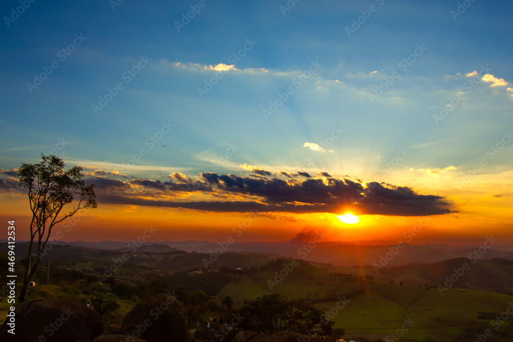 Fototapeta premium ENTARDECER
