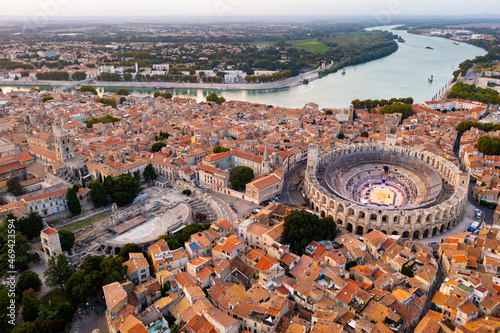 Fotografie, Obraz Cityscape of Arles, southern France