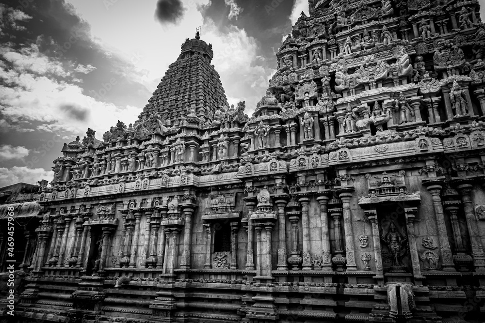 Tanjore Big Temple or Brihadeshwara Temple was built by King Raja Raja