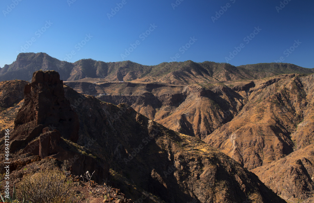 Gran Canaria, landscape of the central montainous part of the island, Las Cumbres, ie The Summits,
view from a rock formation Cuevas del Rey, King's caves
