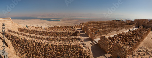 Tableau sur toile Panorama of destroyed buildings in the Masada fortress