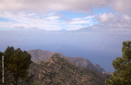 Gran Canaria, landscape of the central montainous part of the island, Las Cumbres, ie The Summits,
hiking route to Altavista, aboriginal name Azaenegue, mountain in Artenara municipality 
 photo