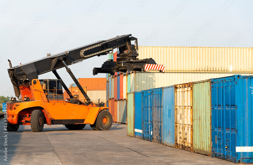 shipping by container