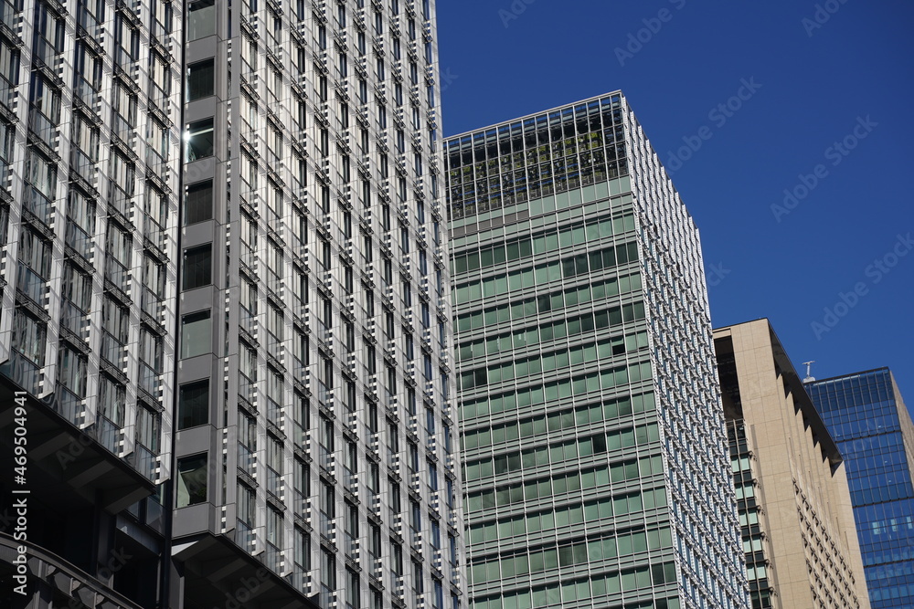 Obraz premium A Business District-Building,オフィス街、ビル群、東京駅