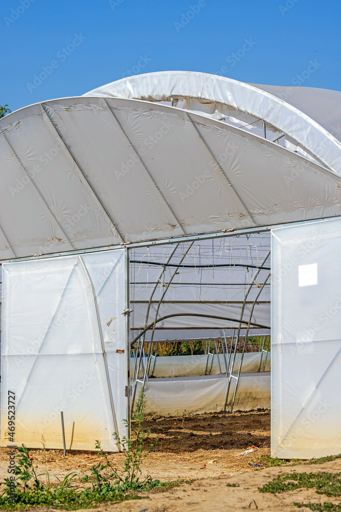 Open Poly Tunnel