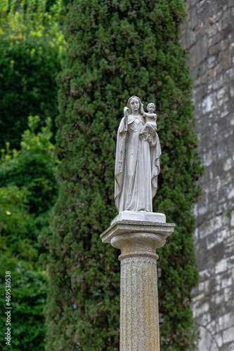 statue in the park