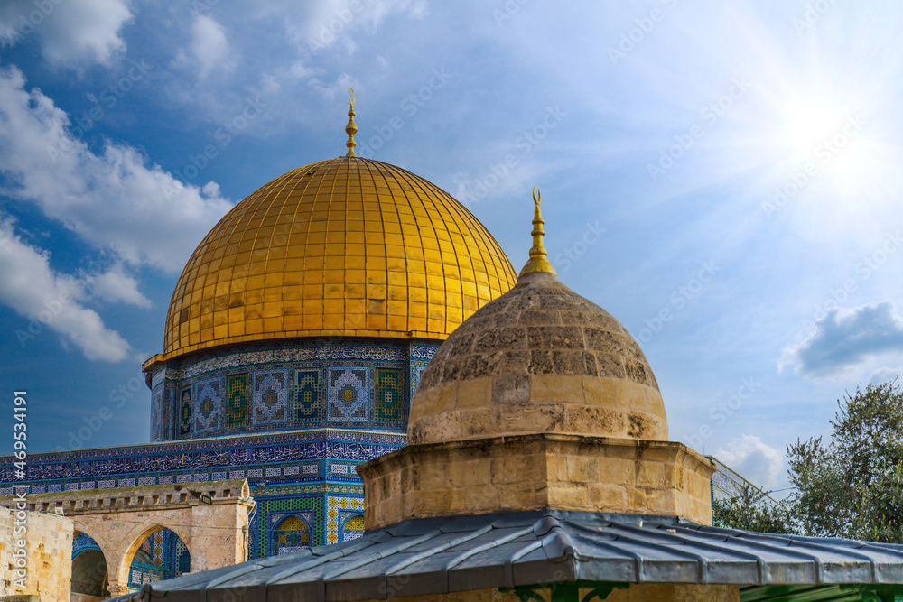 Obraz premium Mosque Dome of the Rock on the Temple Mount, Jerusalem