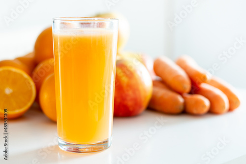 fresh orange carrot apple juice