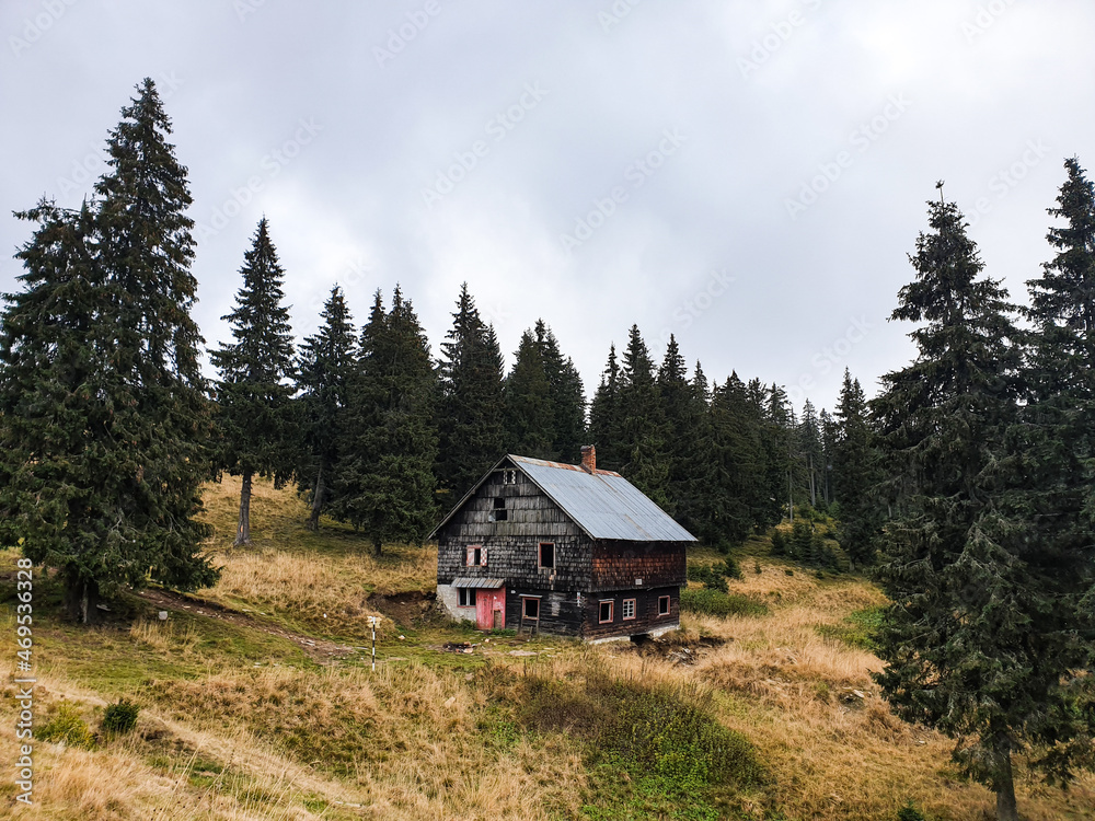 cabin in the mountains, Prejba Chalet, Lotrului Mountains, Romania 