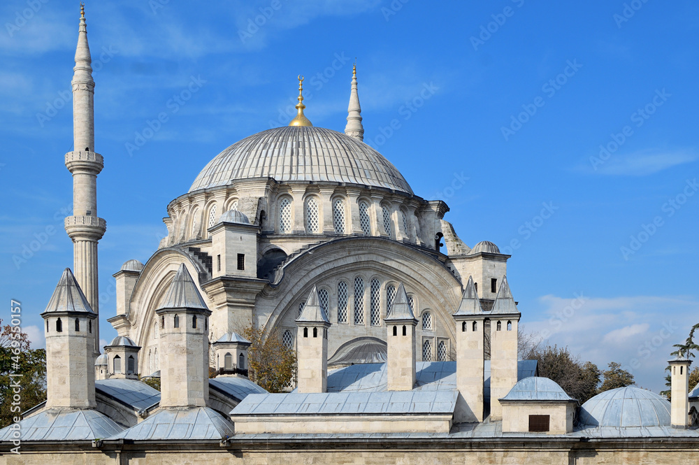 NURUOSMANIYE MOSQUE IN CENTRAL ISTANBUL IN TURKEY