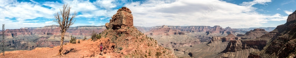 Scenic view on the Grand Canyon from South Kaibab Trail, Arizona Scenic view on the Grand Canyon from South Kaibab Trail, Arizona