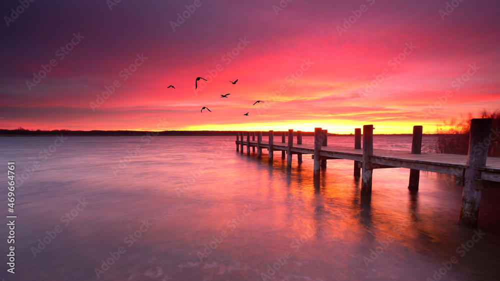 Morgenrot am See