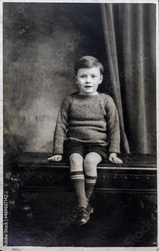 Фотография Vinatge photo of a small boy, aged 5 years. Circa 1933.