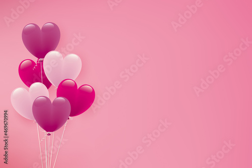 桃色のハート形風船イラスト背景