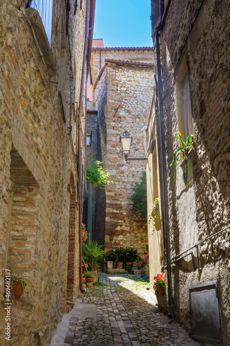 Fototapeta Naklejka Na Ścianę i Meble -  Verucchio, RImini province: old typical street