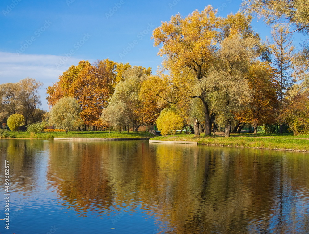 Parks of St. Petersburg. Golden autumn. Russia.