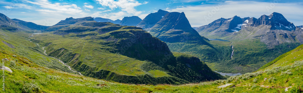 Obraz premium Mountain peak of Innerdalstarnet and Innerdalen Valley, Norway