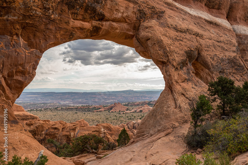 Great view on the Partition Arch in the Arches National Park