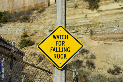 Quadro su tela Watch For Falling Rock caution road sign