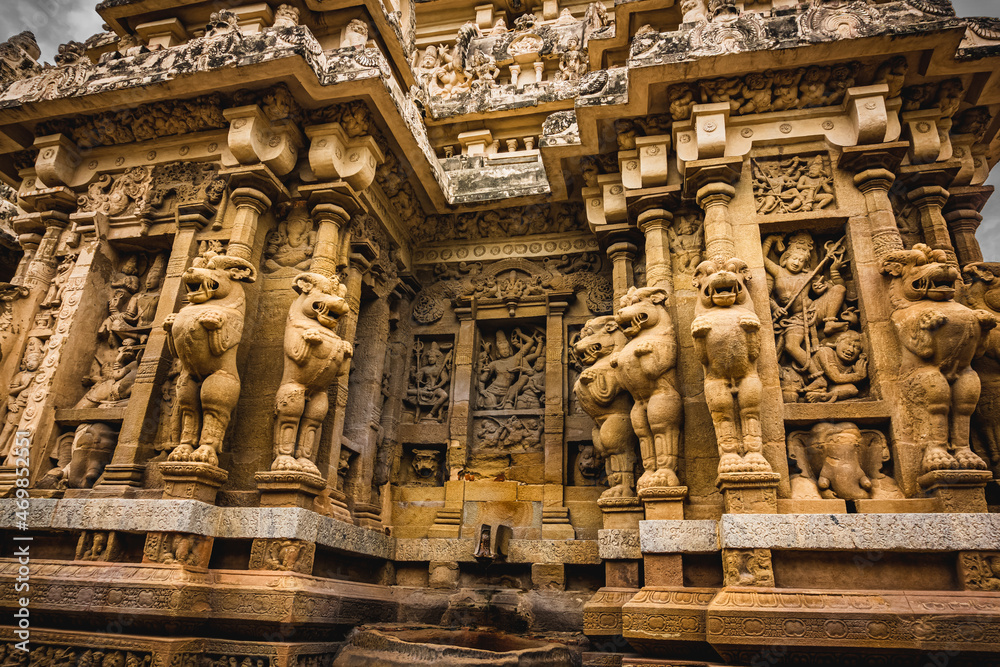 Beautiful Pallava architecture and exclusive sculptures at The Kanchipuram Kailasanathar temple, Oldest Hindu temple in Kanchipuram, Tamil Nadu - One of the best archeological sites in South India