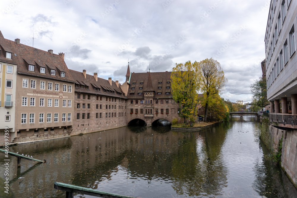 Fototapeta premium Nuremberg is a city in Bavaria, Germany. It is the second largest city in Bavaria after Munich. It is also the economic and cultural center of the Franken region.