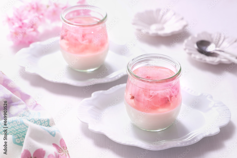 さくらのプリン　さくらの2色ゼリー　さくらのグラスデザート