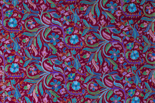 Detail handmade pashmina shawl with delicate embroidery