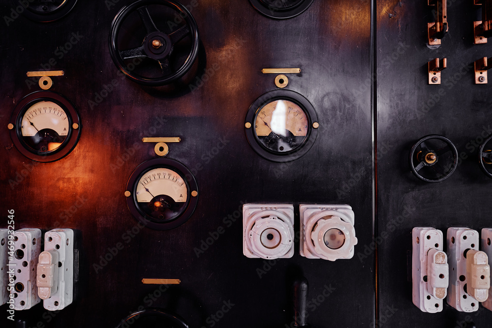 Obraz premium Vintage factory control panel with sensors.
