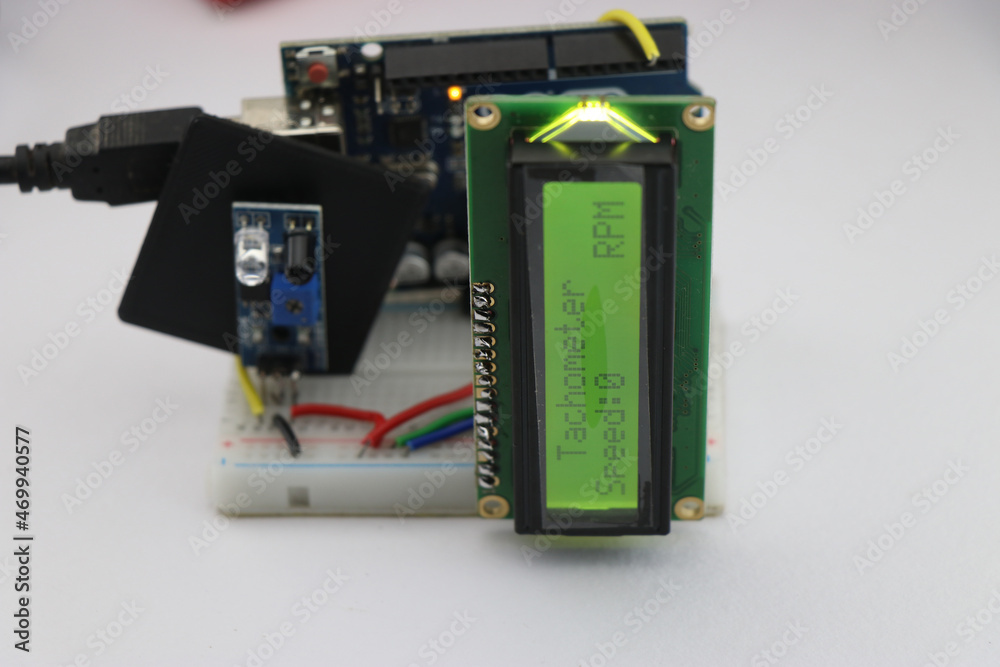 Arduino Tachometer project made from Breadboard, ir sensor and LCD