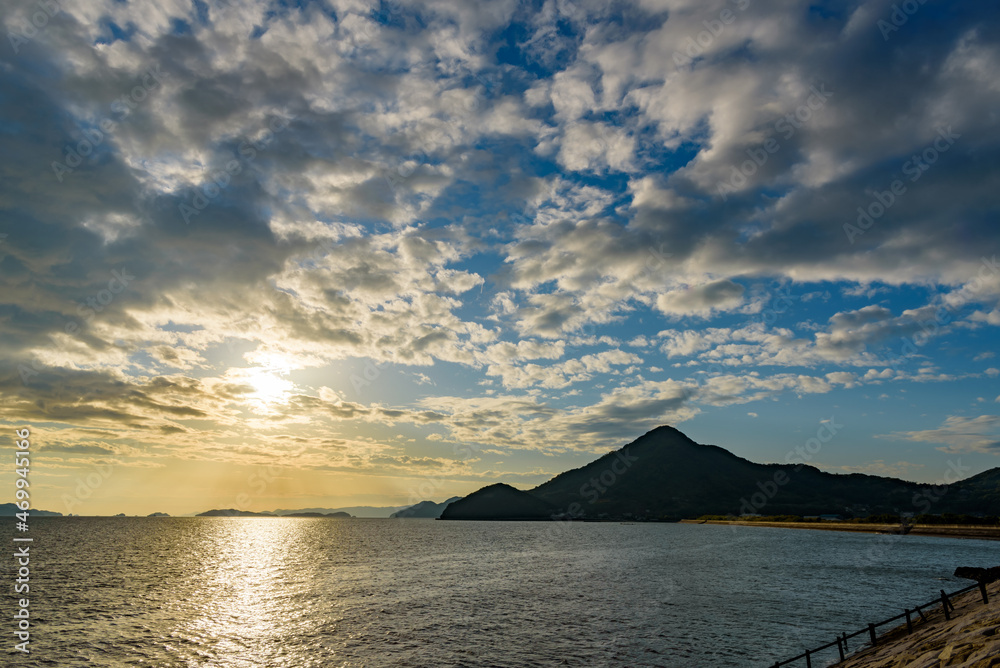 Sunset in the Seto Inland Sea, looking toward the Kasaoka Islands from Yorishima-cho